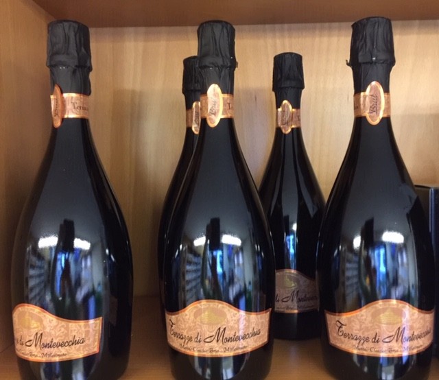 UN BRINDISI SPECIALE 1 vino natale